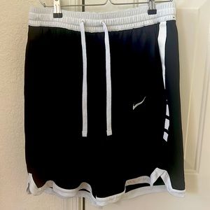 Nike Elite Stripe Dri-FIT Basketball Shorts Black & White Men's L